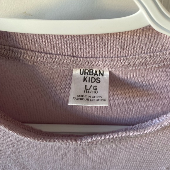 2 pack tops! - Picture 5 of 6